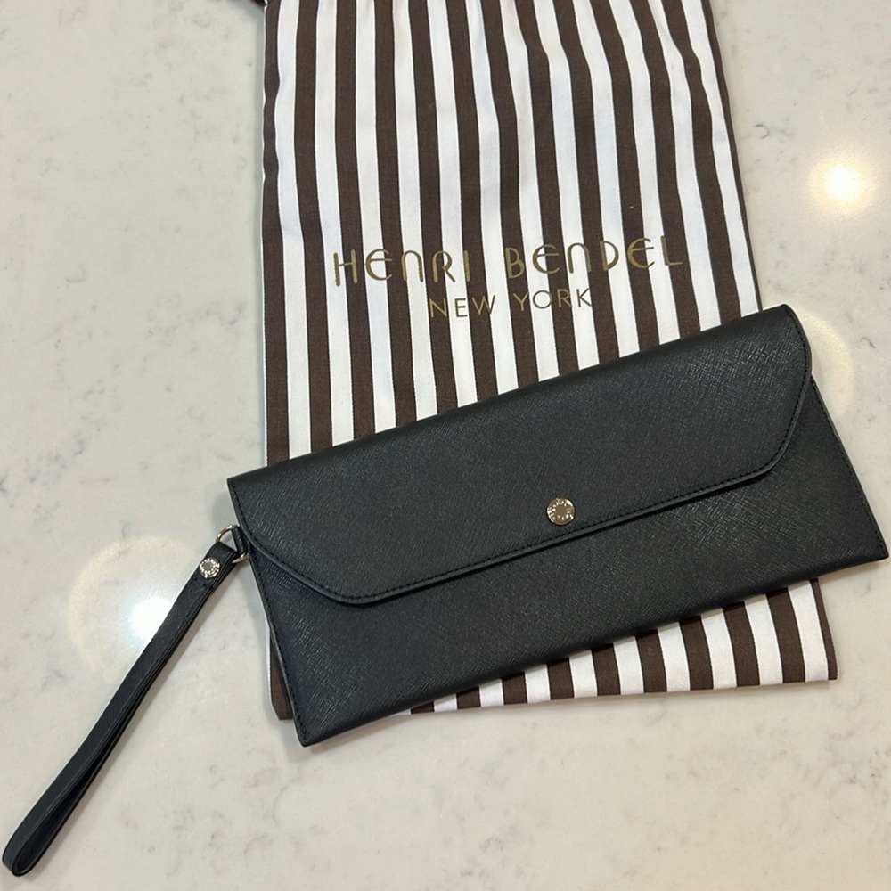 EUC Henri Bendel Long clutch wallet